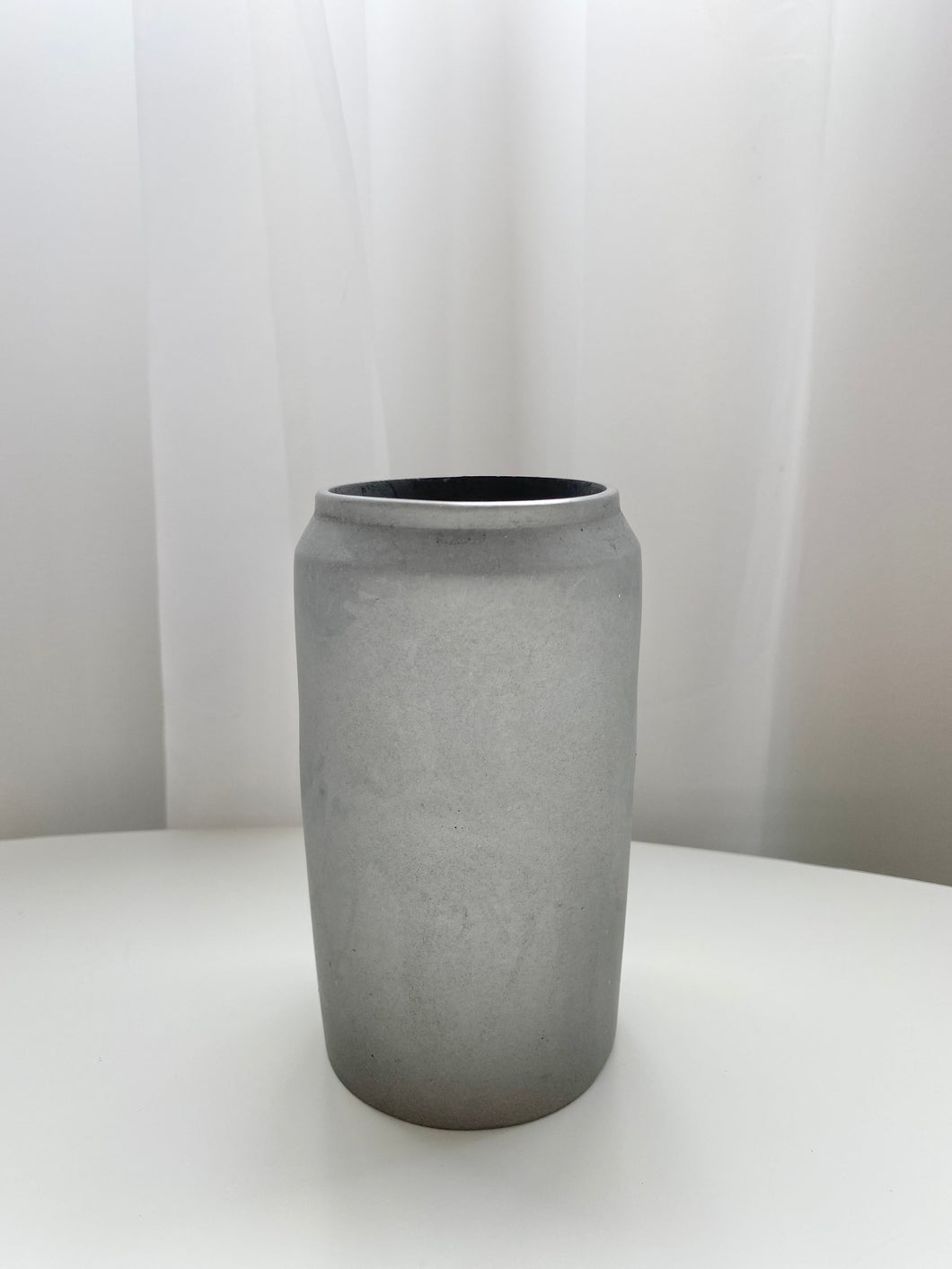 Concrete vase- Dark grey