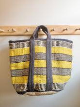 Load image into Gallery viewer, Jute storage bag ochre
